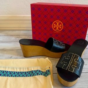 Tory Burch Black Leather Ines 80mm Wood Wedge Slides Sandals Size 8 - worn once